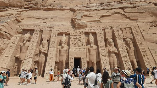 Tempio di Nefertari | Avventure nel Mondo